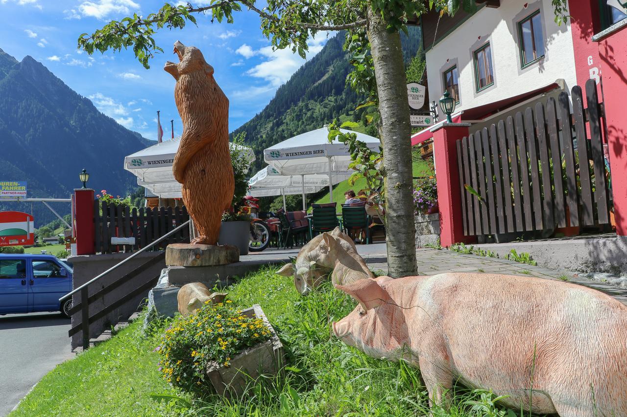 ホテル Gasthof Baerenwirt Fusch an der Grossglocknerstrasse エクステリア 写真